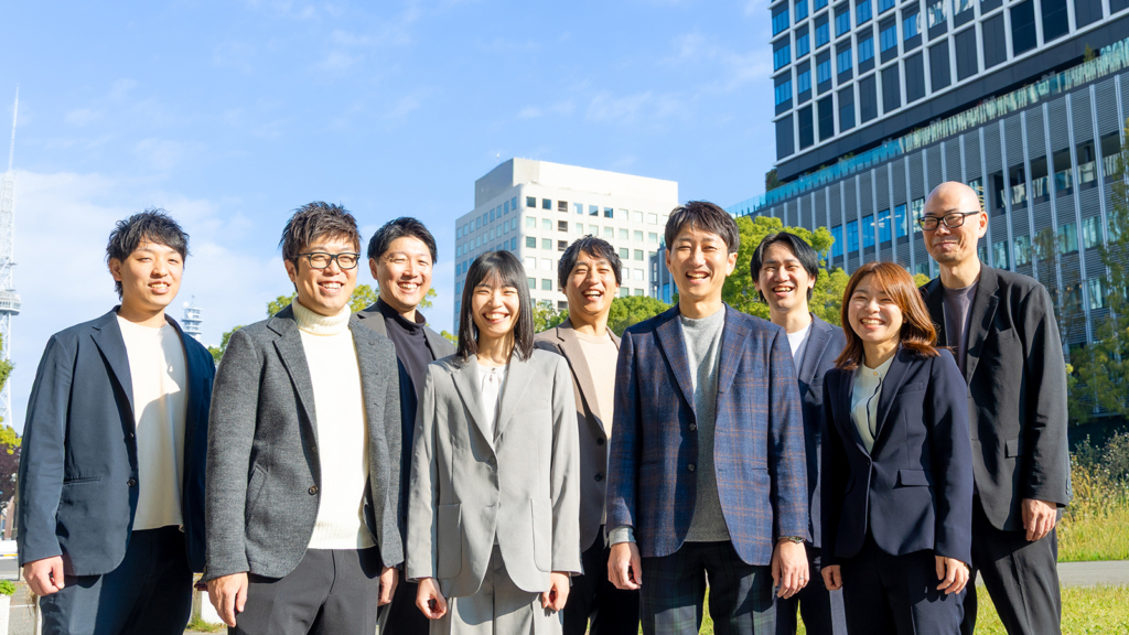 笑顔で並ぶDreamAmbassadorのメンバー